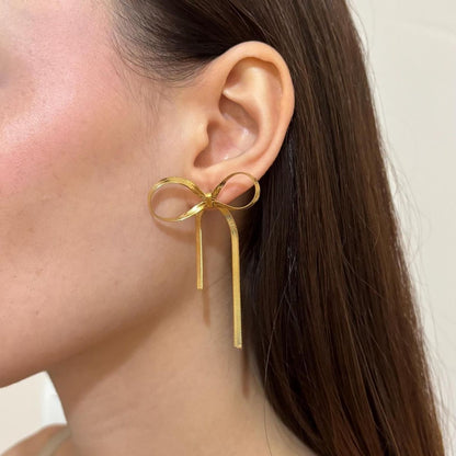Golden Grace Bow Earring